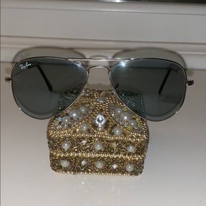 Ray-ban aviator sunglasses